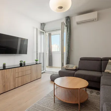 Апартаменты Luxury Near The