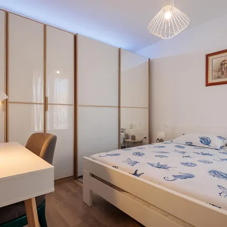 Апартаменты Luxury Near The
