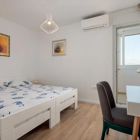 Luxury Near The Апартаменты *