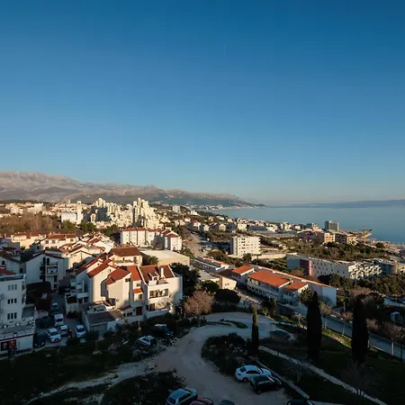 Apartament Luxury Near The *